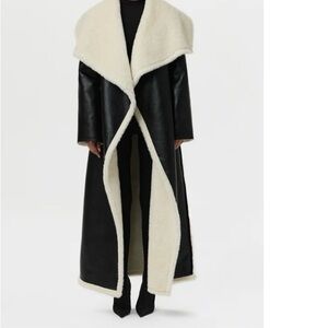 Naked Wardrobe Two-Tone Teddy Coat